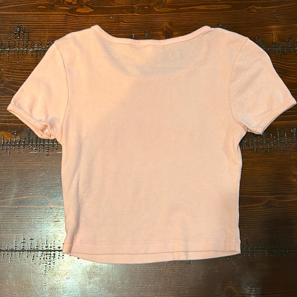 Pink butterfly cropped tee - Picture 2 of 3